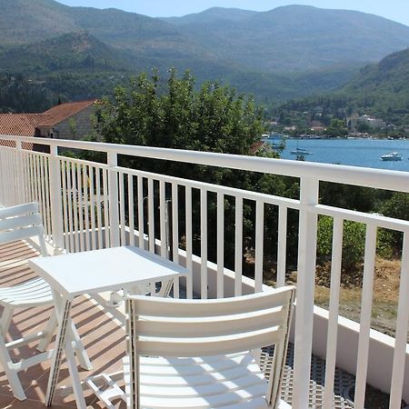Apartments Villa Eva سلانو الغرفة الصورة