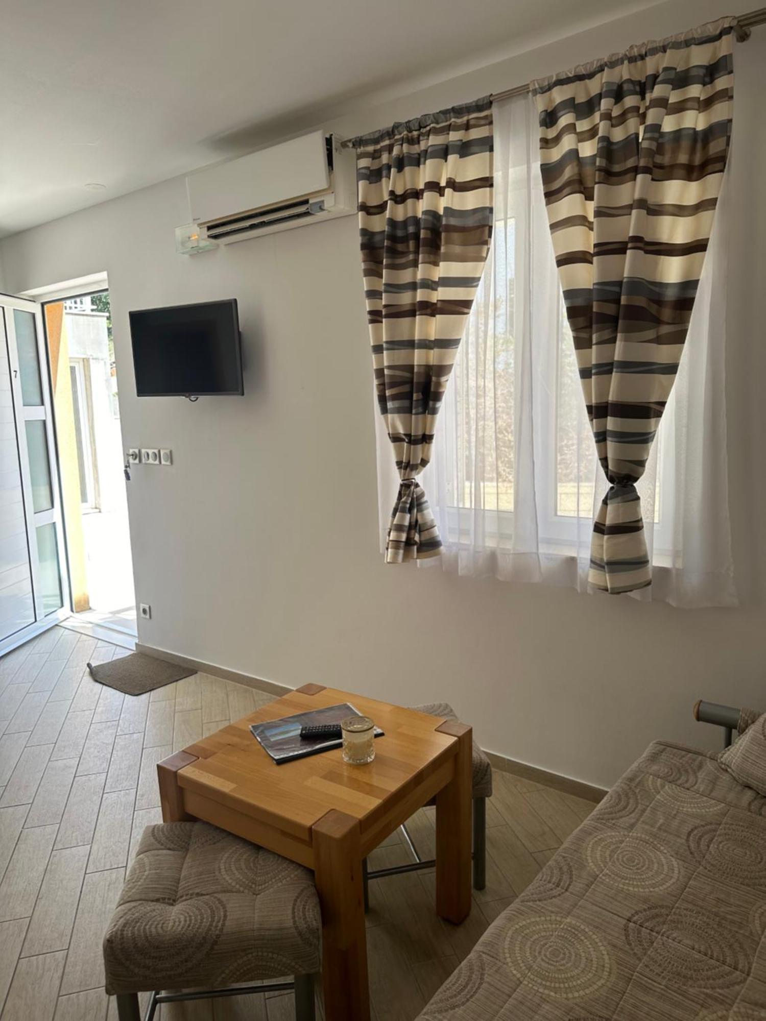 Apartments Villa Eva سلانو المظهر الخارجي الصورة