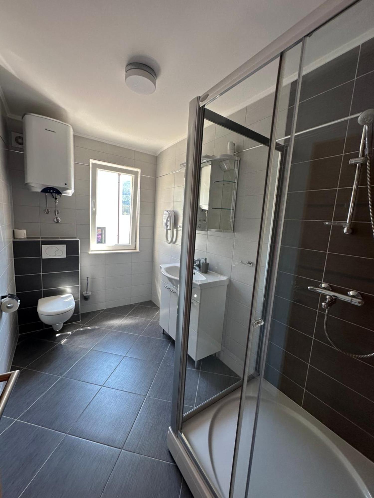 Apartments Villa Eva سلانو المظهر الخارجي الصورة