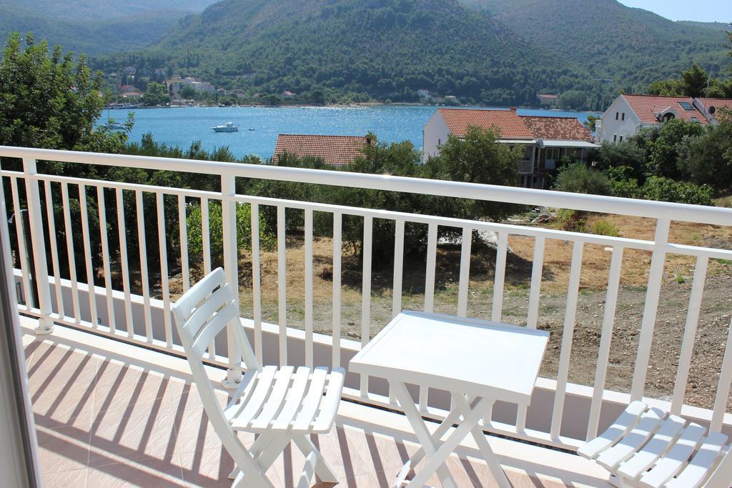 Apartments Villa Eva سلانو المظهر الخارجي الصورة
